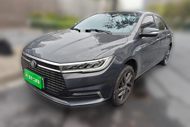 Used BYD Qin New Energy 2019 High-Range Luxury Model