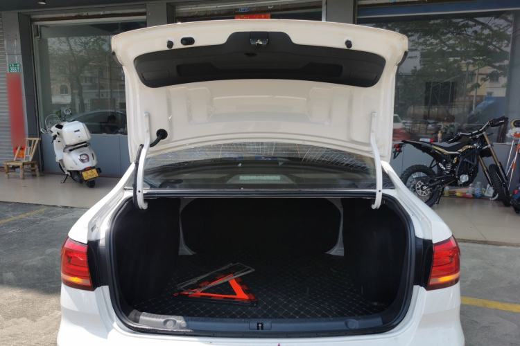 Used Volkswagen Lavida 2019 Lavida Start 1.5L Automatic Trendy Version China VI Standard