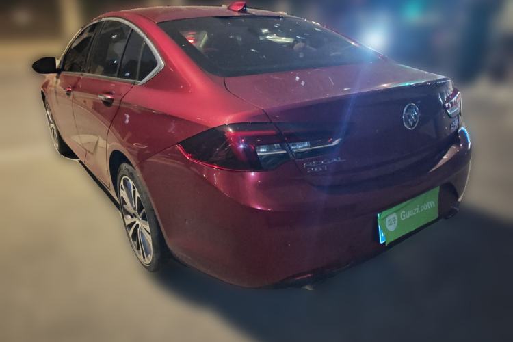 Used Buick Regal 2017 28T Luxury Edition Rear Left 45 Deg