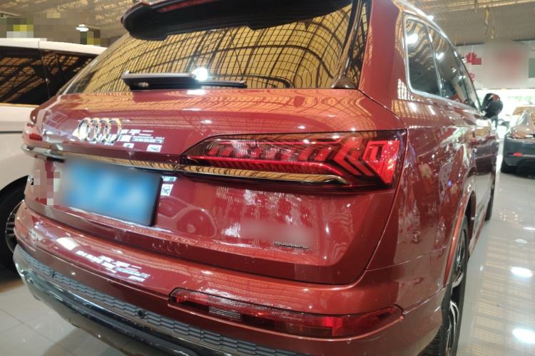 Used Audi Q7 2020 55 TFSI quattro S line sports model Rear Right 45 Deg