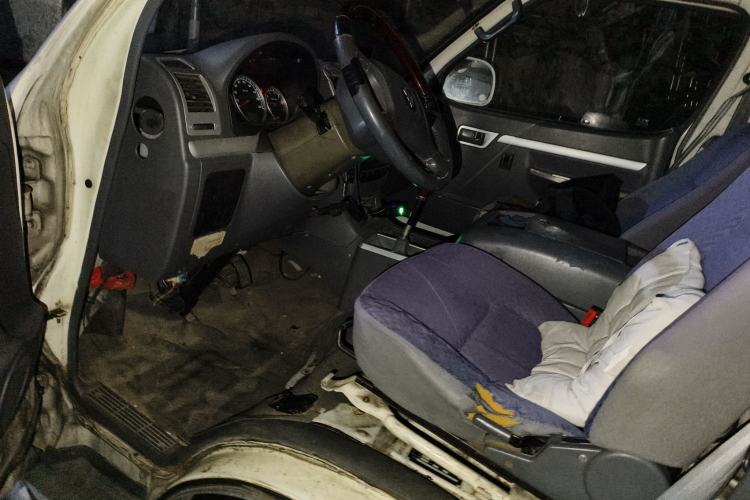 Used Foton Scenic 2011 2.0L Express Standard Short-Wheelbase Low-Roof 486EQV4