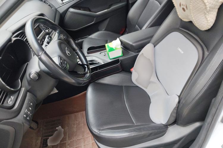 Used Kia K5 2015 2.0L Automatic LUX Left Front Seat