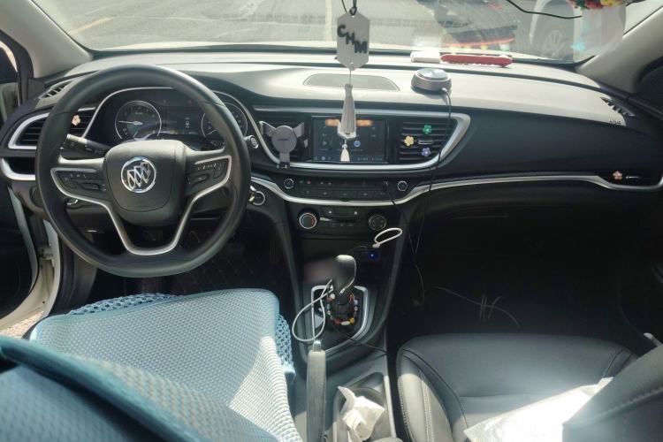 Used Buick GT 2021 Revised Version Flagship 1.5L Automatic Elite Edition Center Console