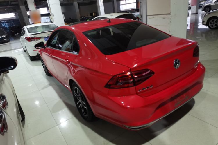 Used Volkswagen Lamando 2019 280TSI DSG Comfort Edition China VI standard
