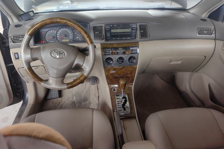 Used Toyota Corolla EX 2007 1.6L Automatic G Center Console