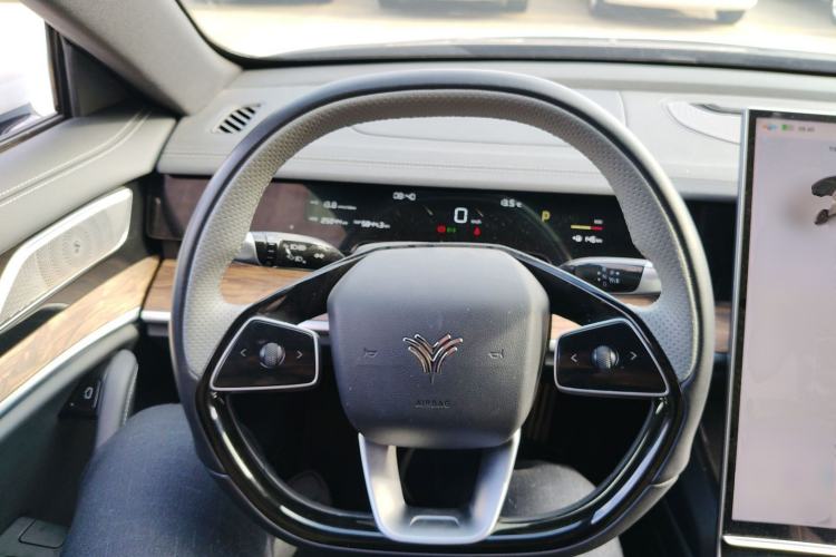 Used NETA S 2024 Pure Electric 520km Rear-Drive Lite Version Steering Wheel