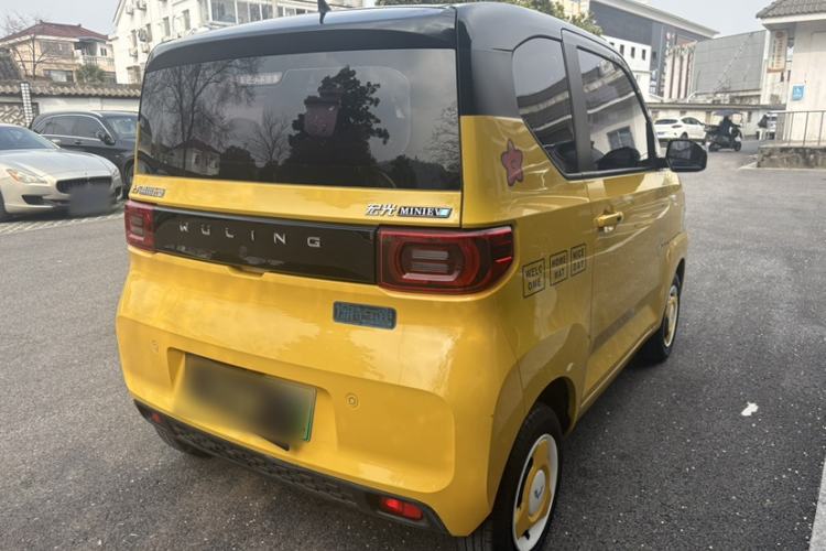 Used Wuling Hongguang MINIEV 2021 Macaron Fashion Model Lithium Iron Phosphate Exterior 4