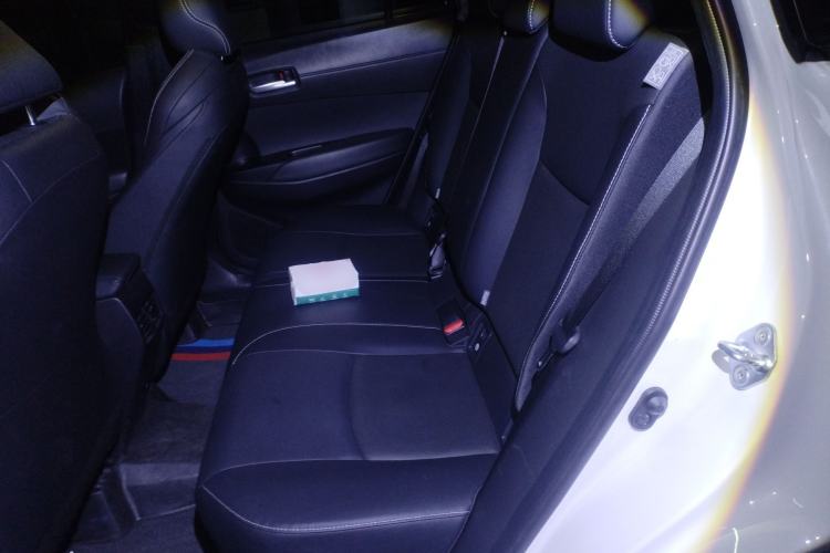 Used Toyota FRONTLANDER 2023 2.0L Smart Electric Hybrid Dual-Engine Luxury Edition Left Rear Seat