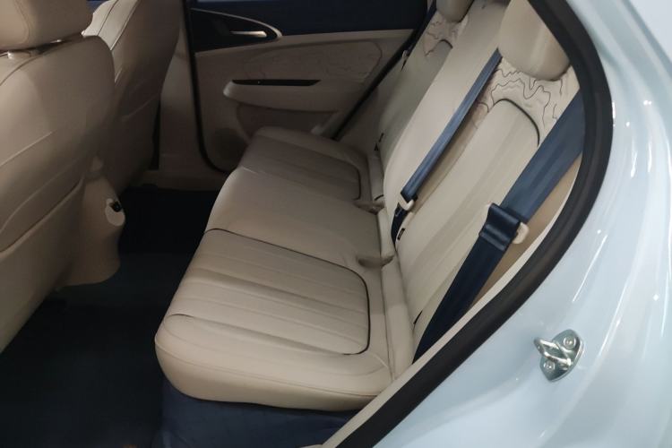 Used ORA Good Cat 2021 400km Standard Range Venus Edition Lithium-Ion Battery Left Rear Seat