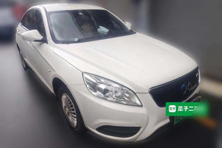 Used BAIC New Energy EU 2018 EU Quick-Change Loto Custom Edition Front Right 45 Deg