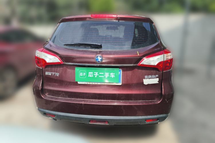 Used Venucia T70 2015 1.6L Manual Ruixing Edition Rear