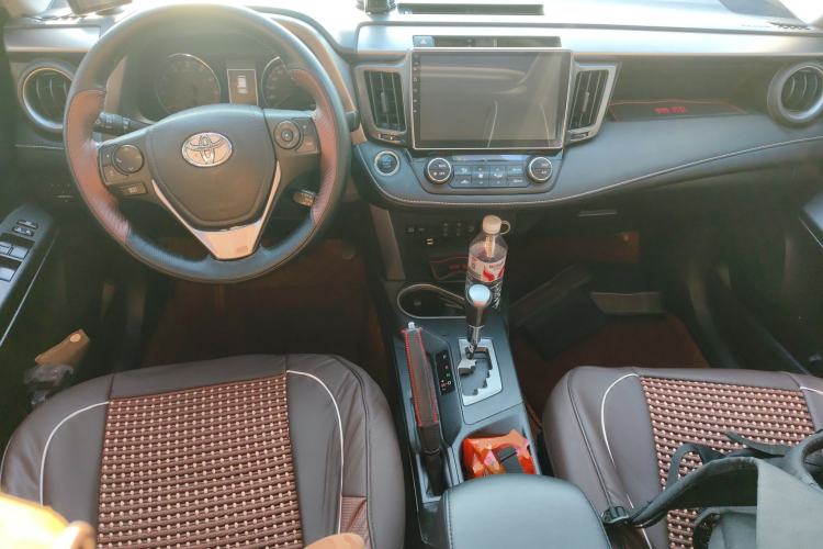 Used Toyota RAV4 2016 2.0L CVT Two-Wheel Drive Smart Edition China V Standard
