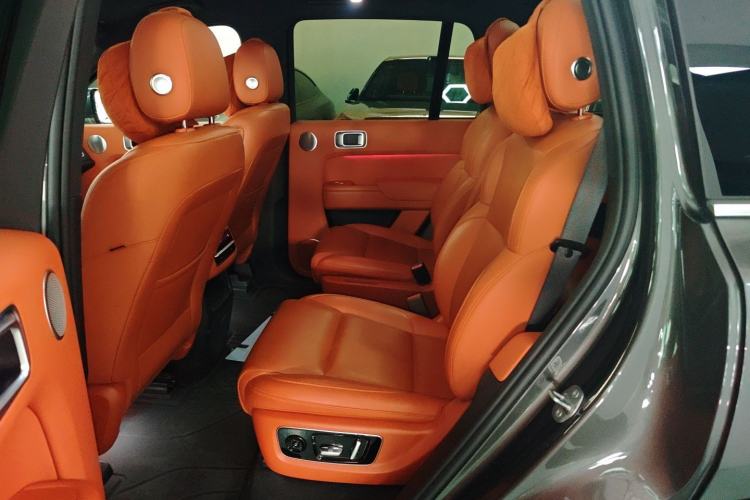 Used Li Auto L8 2023 Pro Model Left Rear Seat