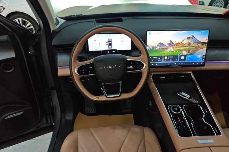 Used Chery Tiggo 8 L 2024 2.0T Two-Wheel Drive Prestige Version 5 Seats