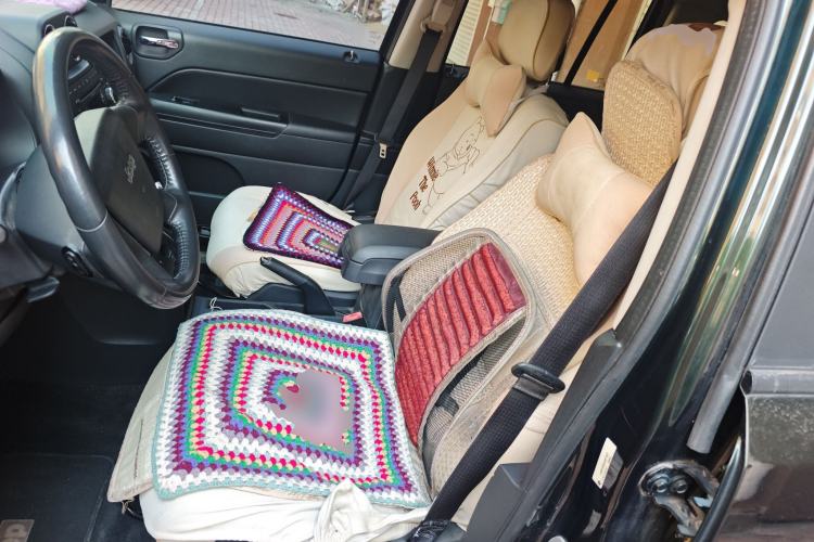 Used Jeep Compass 2010 2.4L four-wheel drive sport version
