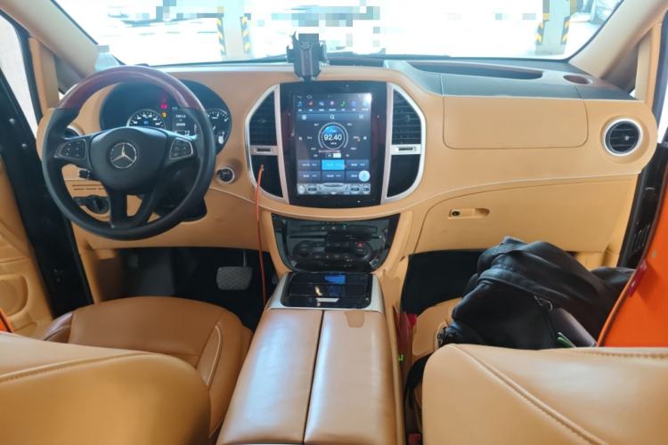 Used Mercedes-Benz Vito 
