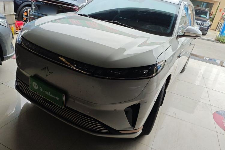 Used Dongfeng eπ eπ008 2024 210Max Range-Extended Version 6 Seats