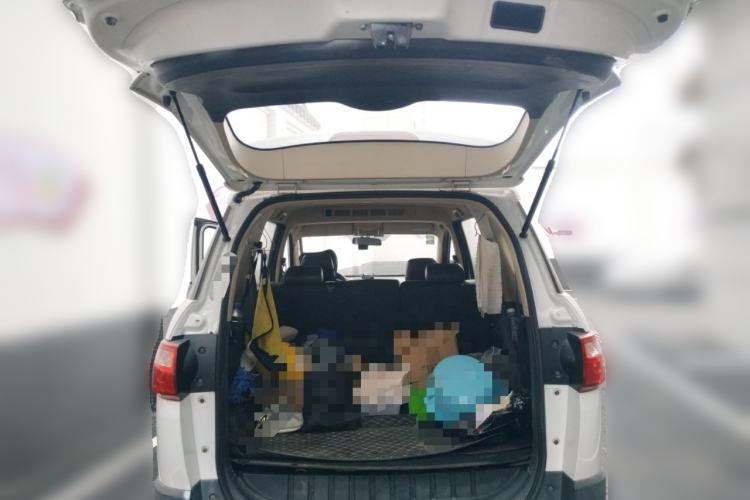 Used Dongfeng Fengon 370 2016 1.5L Manual Luxury 7-Seater
