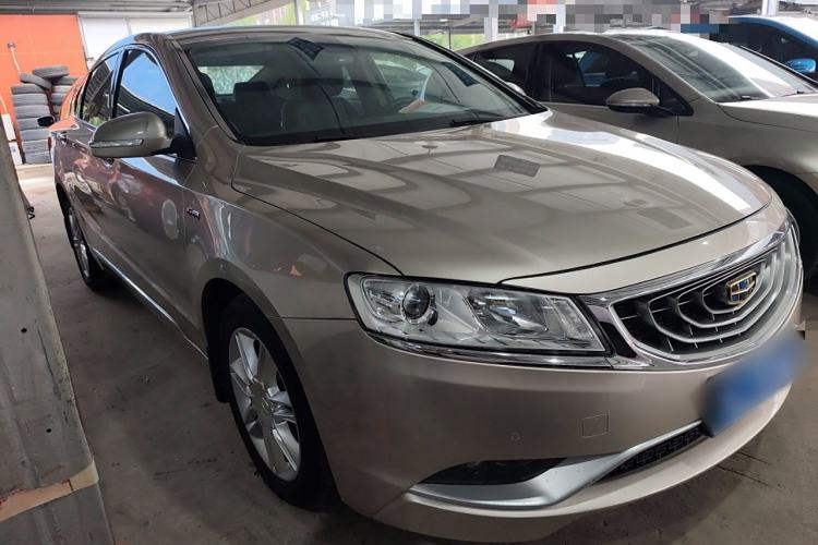 Used Geely Auto Emgrand GT 2015 1.8T Luxury Model Front Right 45 Deg