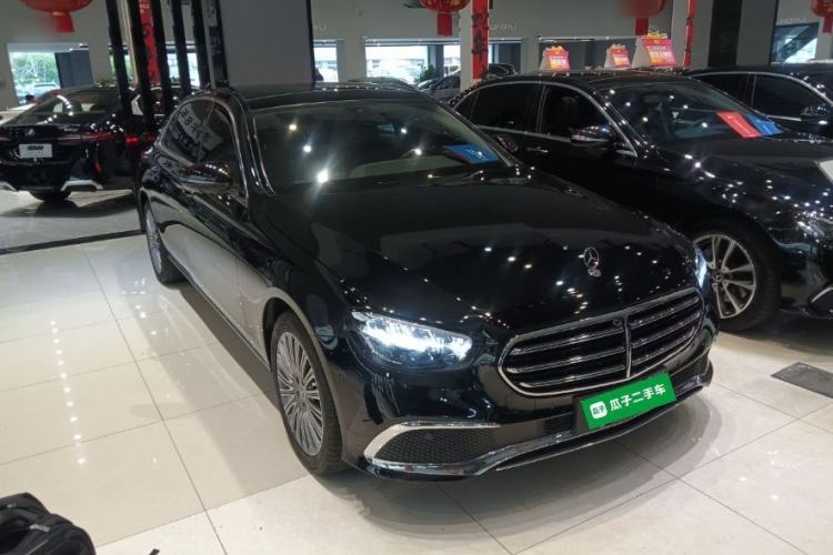 Used Mercedes-Benz E-Class 2022 Revised Version E 300 L Fashion Edition Front Right 45 Deg