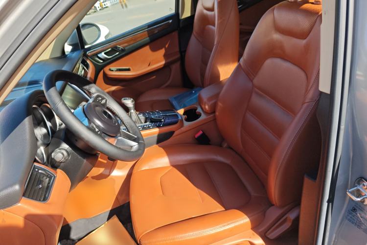 Used Zotye SR9 2017 2.0T Manual "Ultimate Light" Edition