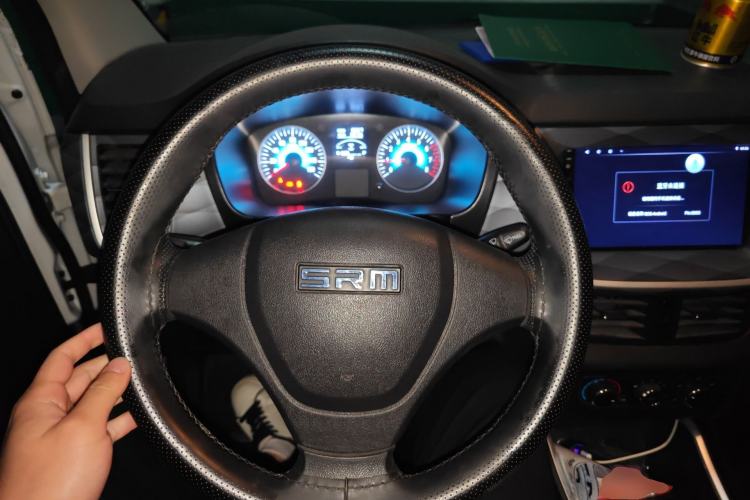 Used Jinbei Gold Hiace M Classic 2024 1.5L Engineering Lion Passenger Vehicle 5 Seats Steering Wheel