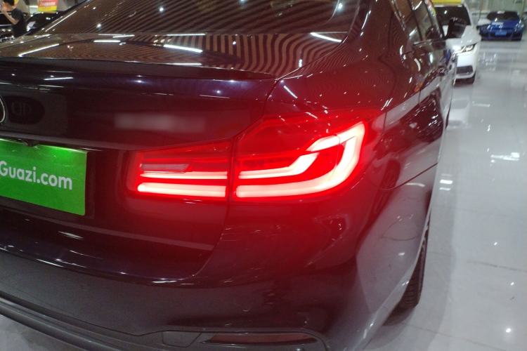 Used BMW 5 Series 2018 Restyled 530Li Luxury Edition M Sport Package
