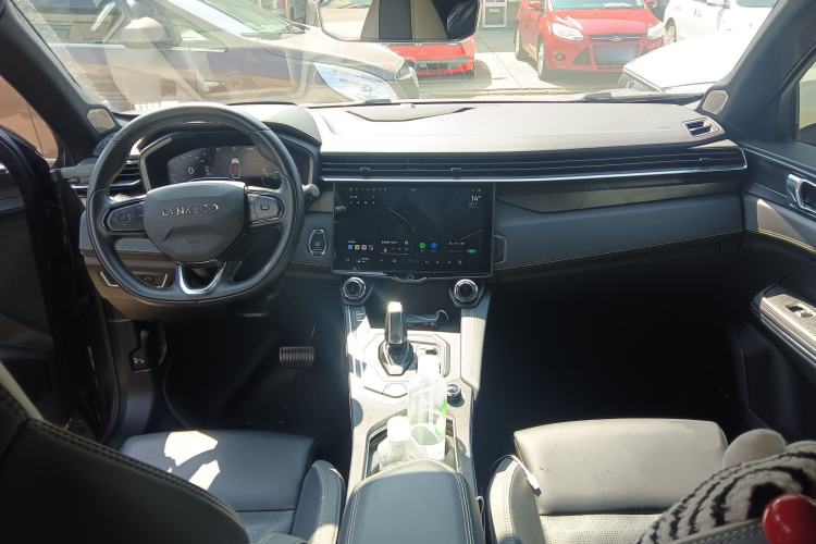 Used Lynk & Co 05 2023 2.0TD Two-Wheel Drive Shine Halo