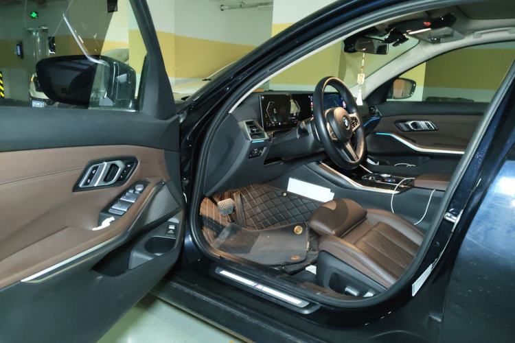 Used BMW 3 Series 2023 325Li M Sport Package
