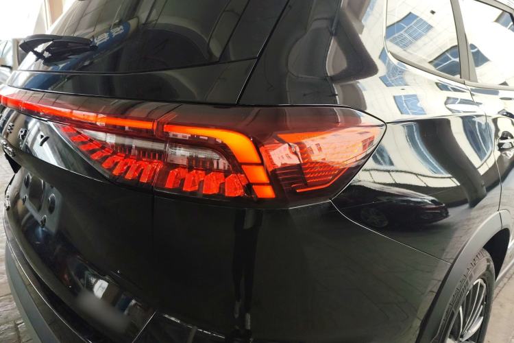 Used Chery Tiggo 8 PRO 2024 Champion Edition 290T Two-Wheel Drive Shining Version 5 Seats