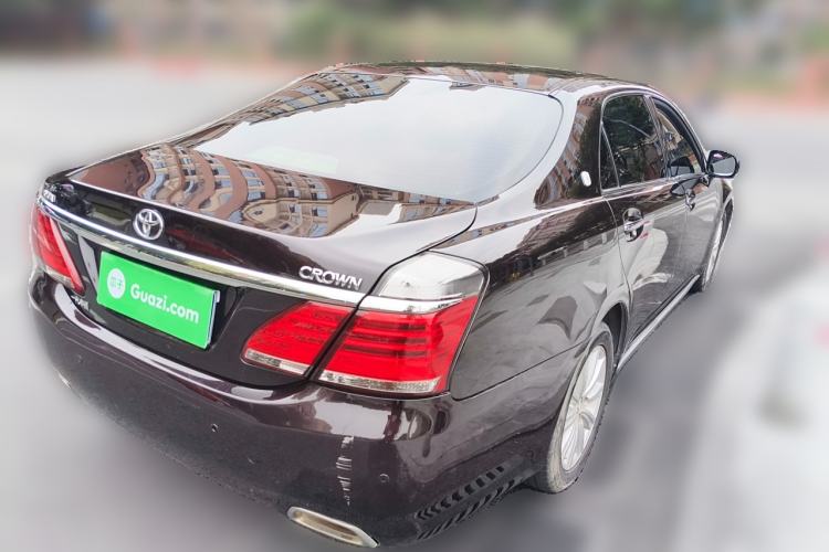 Used Toyota Crown 2012 2.5L Royal Comfort Edition
