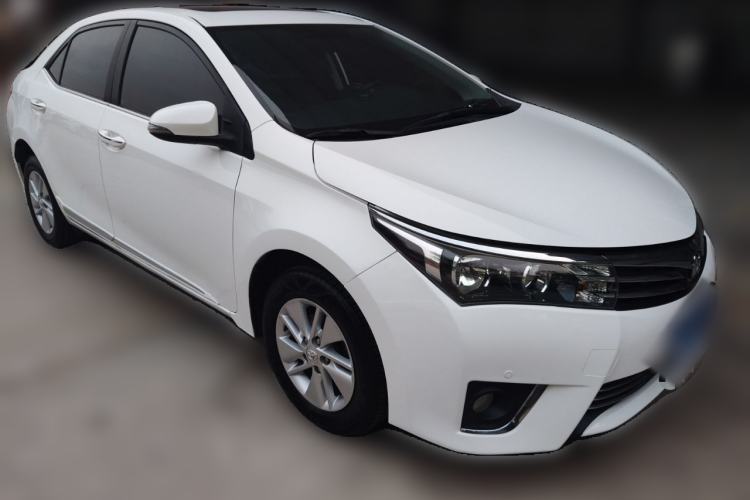 Used Toyota Corolla 2014 1.6L CVT GL-i Front Right 45 Deg