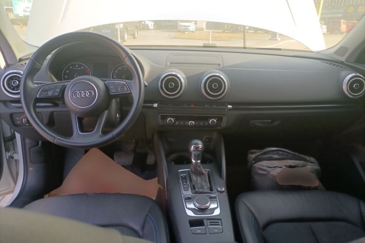 Used Audi A3 2019 Limousine 35 TFSI Fashion Edition China V standard
