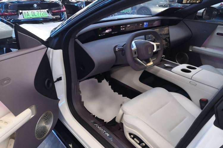 Used Avatr 06 2025 Max All-Electric Version