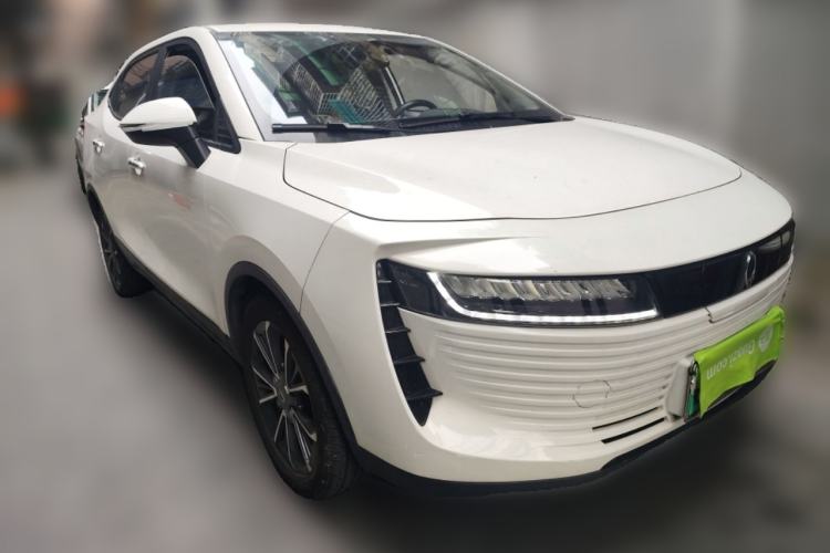 Used ORA iQ 2018 High-Range Version Smart Connectivity Model
