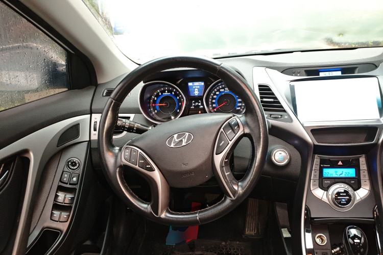 Used Hyundai Elantra (5th Generation / Langdong) 2013 1.6L Automatic Luxury Model
