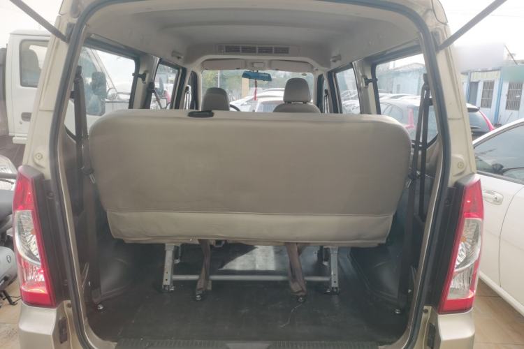 Used Wuling Rongguang S 2021 1.2L Base Model 7-Seater LSI