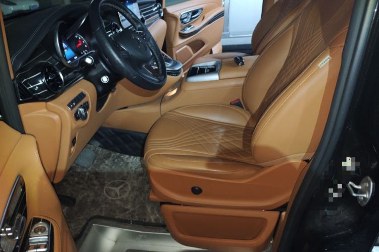 Used Mercedes-Benz V-Class 