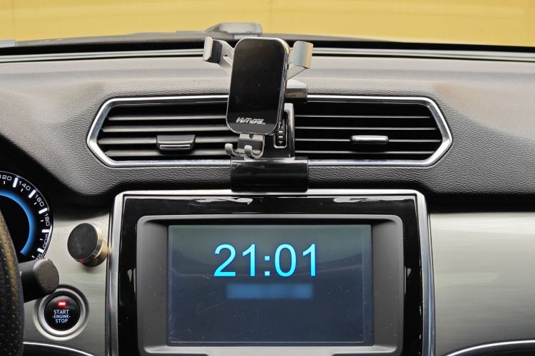 Used Haval H2 2016 Red-Label 1.5T Automatic Two-Wheel Drive Luxury Model
