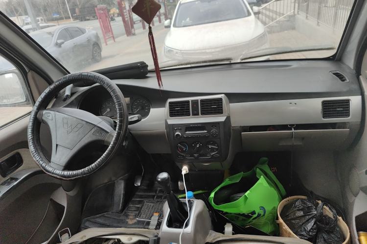 Used Wuling Rongguang 2011 1.2L Standard Version