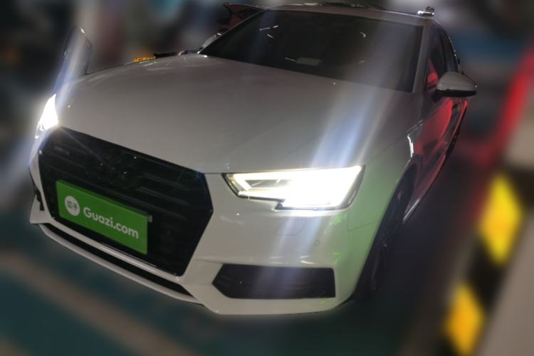 Used Audi A4L 2018 30th Anniversary Edition 40 TFSI Fashion Model