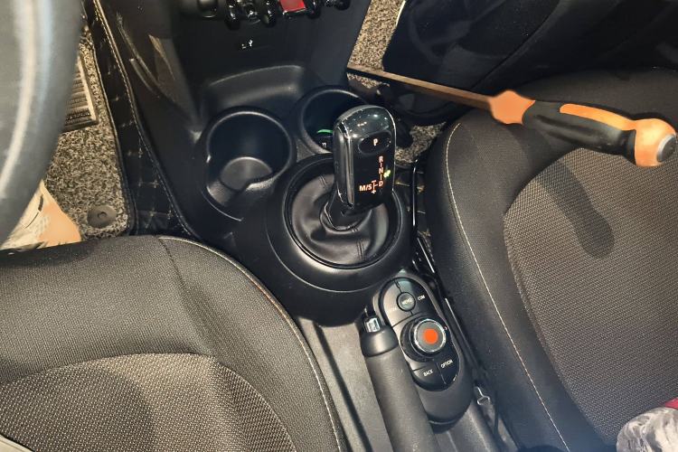 Used MINI MINI 2018 1.5T ONE Five-Door Edition