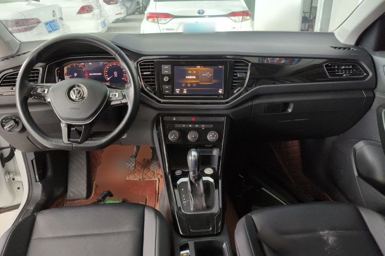 Used Volkswagen T-ROC 2019 280TSI DSG Two-Wheel Drive Comfort Version China VI Standard
