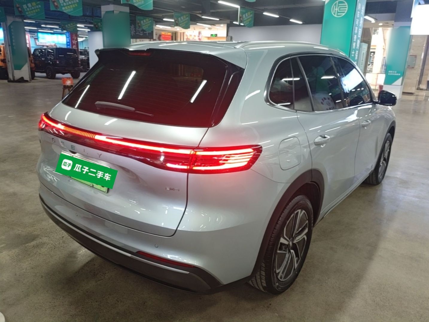 Geely Galaxy Xingjian 7 EM-i 2025 120km Exploration+ Version — снимка 6