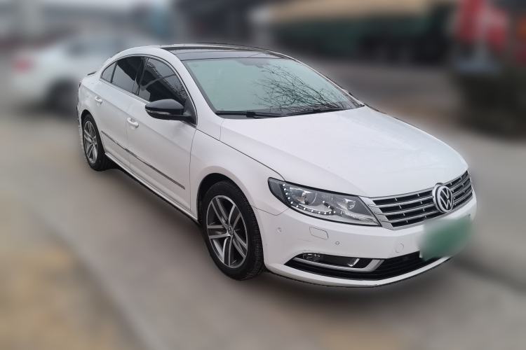 Used Volkswagen FAW-Volkswagen CC 2013 1.8TSI Luxury Model Front Right 45 Deg