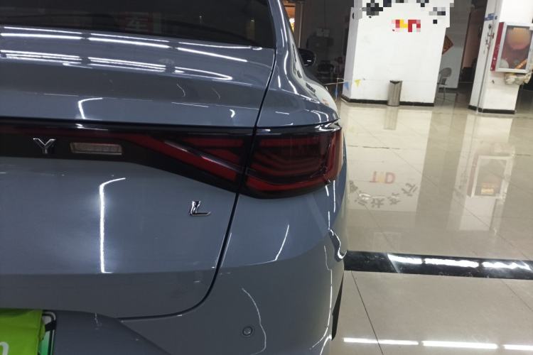 Used Geely Auto Emgrand L HiP 2022 1.5TD-DHT Pro 100KM Super Clean