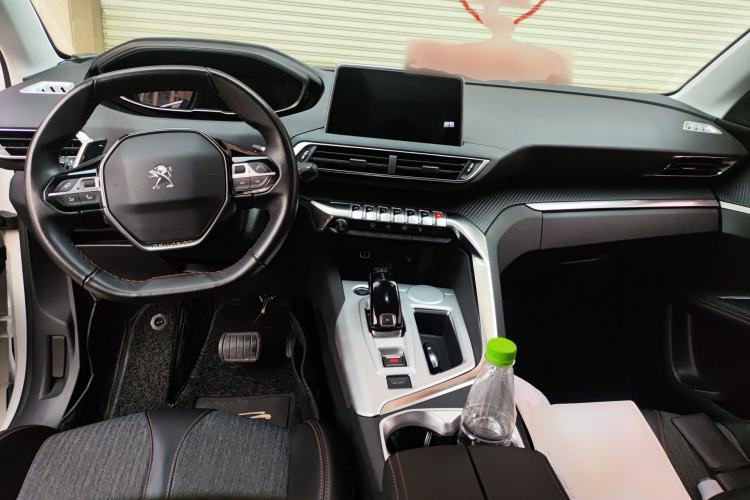 Used Peugeot 4008 2018 350THP Elite Edition Center Console