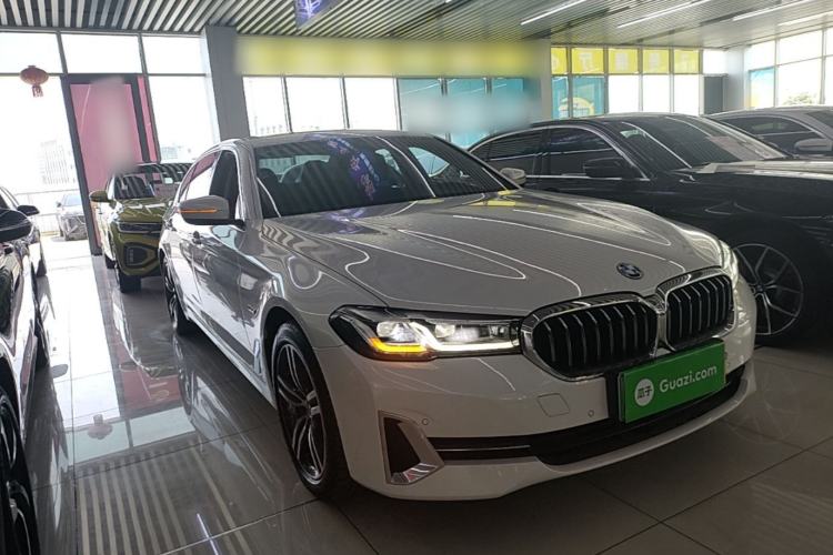 Used BMW 5 Series New Energy 2022 535Le Luxury Package
