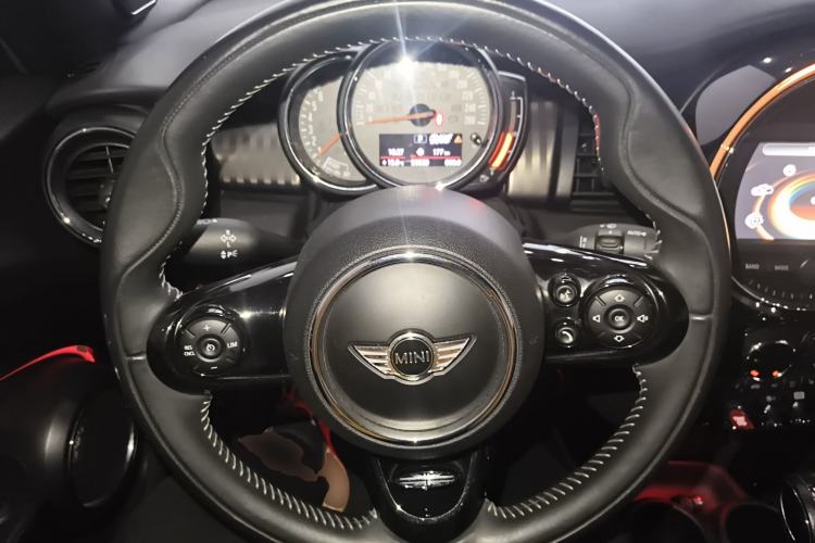 Used MINI 2017 1.5T COOPER CABRIO Freedom Edition
