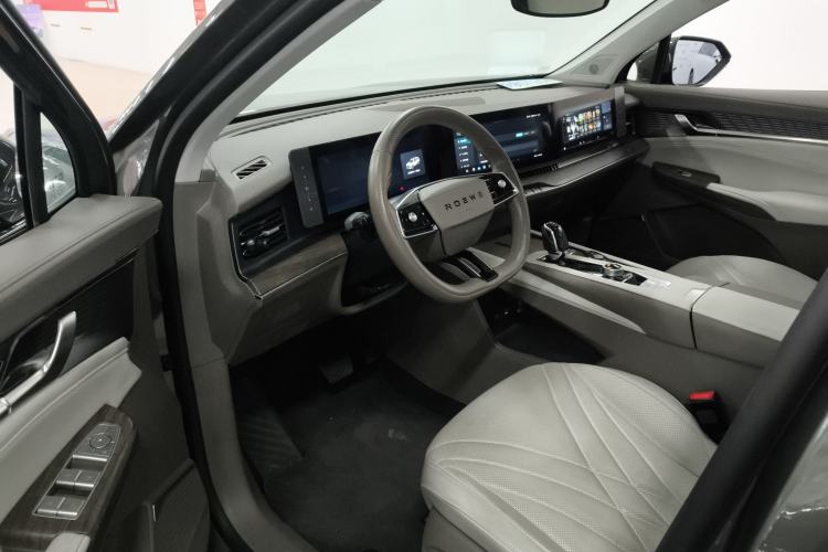 Used Roewe RX9 2023 2.0T Two-Wheel Drive Enjoyment Version
